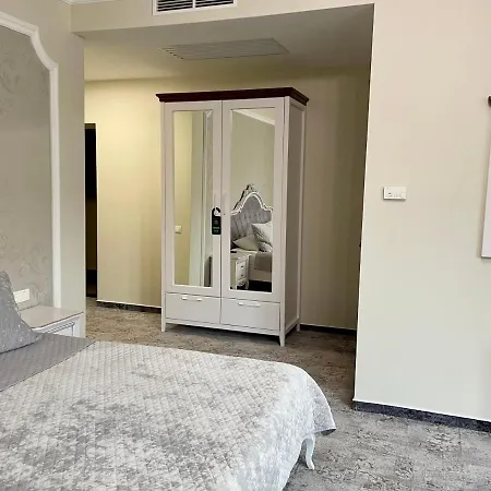 Hotel Acaem *