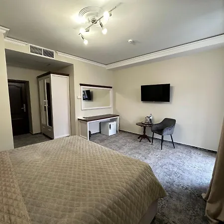 Acaem Hotel